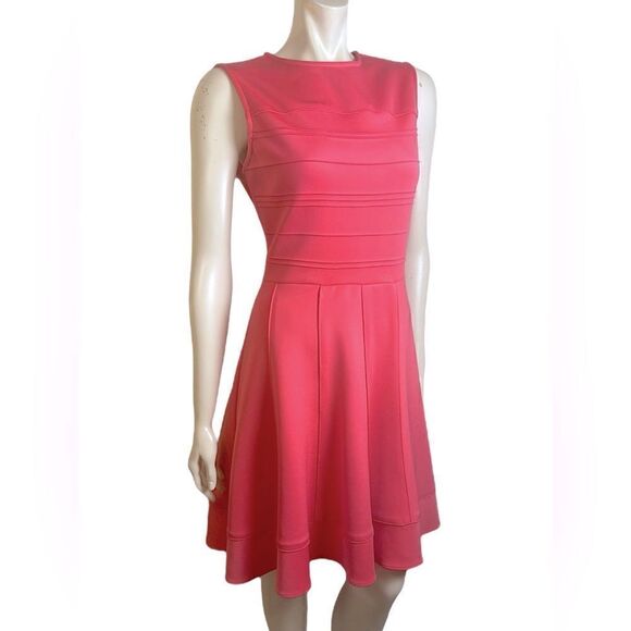 Julia Jordan Hot Pink Sleeveless Flair Shift Dress Like New Size 10 - Picture 1 of 6